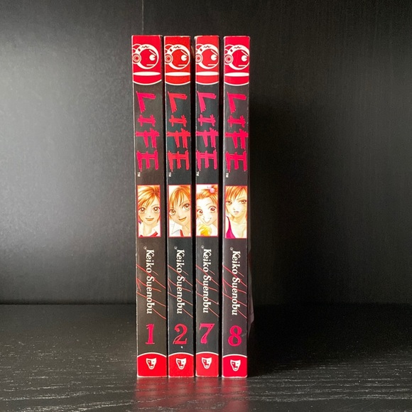 Manga bundle - Picture 1 of 10